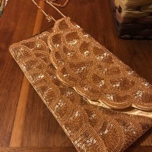 Gold bridal clutch kinda 1920’s feel